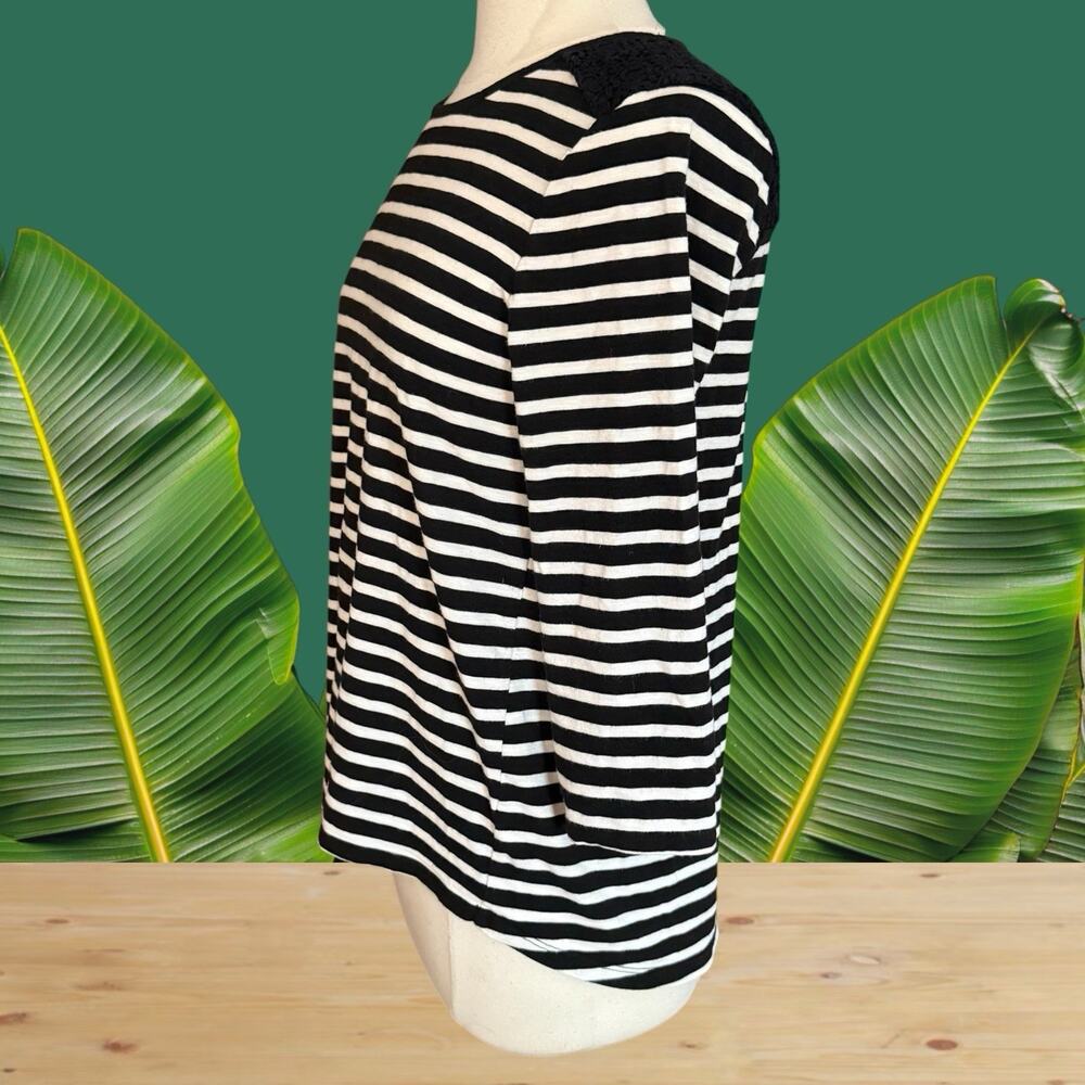 Talbots Striped Top Sz M Womens Lace Accent Yoke HiLo 3/4 Sleeves Preppy Coastal - Picture 4 of 9